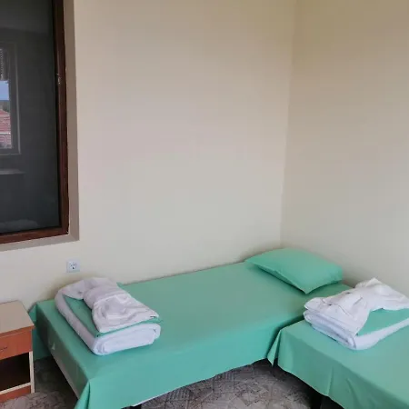 Otel диана дик *